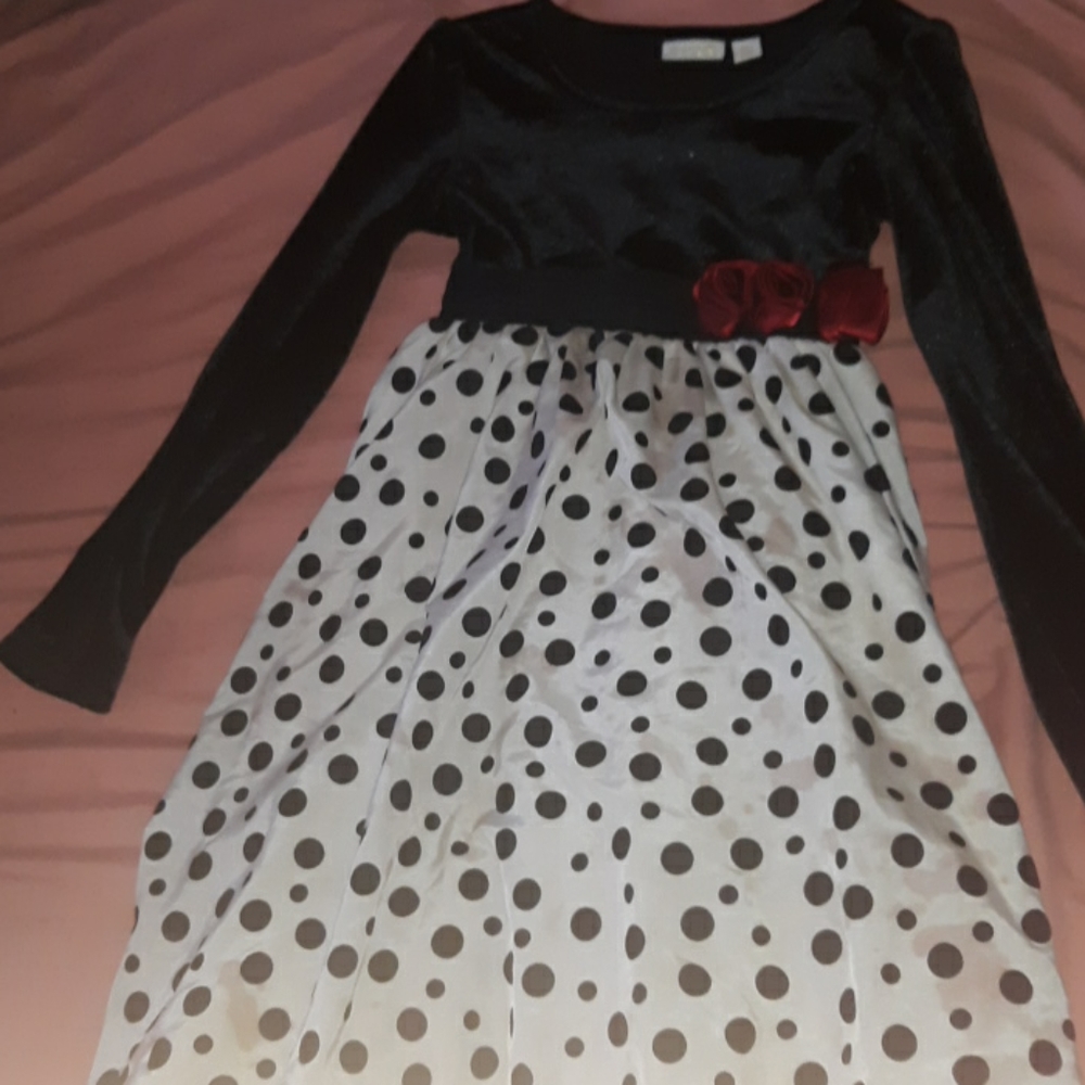 Girls dress